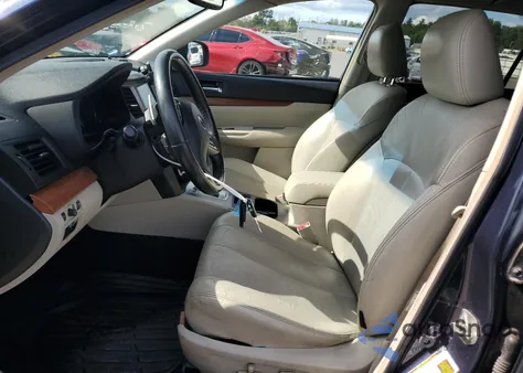 2013 Subaru Outback 3.6R Limited z USA, uszkodzony, nr VIN 4S4BRDLC7D2205607